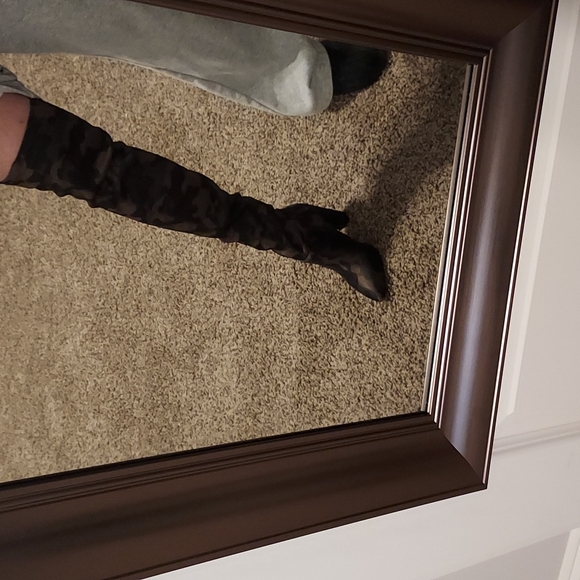 💟STUNNING💟ALDO THIGH HIGH CAMO BOOTS - Picture 13 of 13